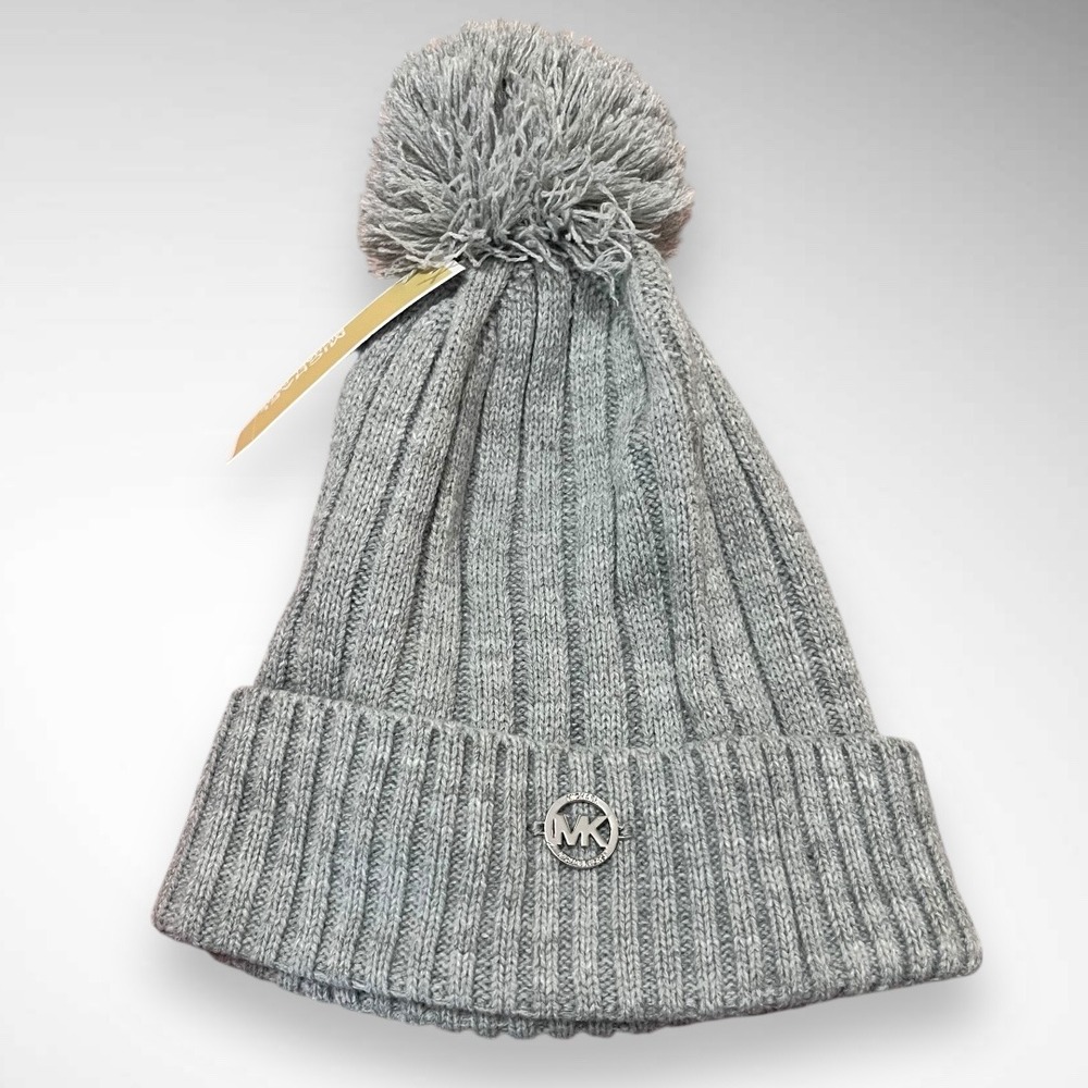 MICHAEL KORS Gray Ribbed Knit Beanie With Pom Pom | NWT